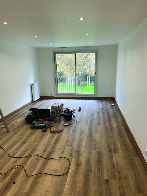 d&eacute;couvrez comment &eacute;tablir un budget r&eacute;novation appartement efficace pour optimiser vos d&eacute;penses et r&eacute;ussir vos travaux de r&eacute;novation en toute s&eacute;r&eacute;nit&eacute;.